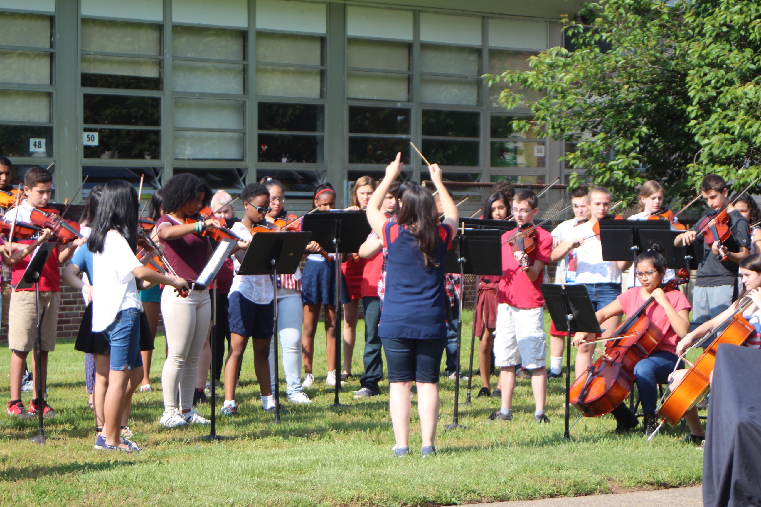 South Plainfield Middle School Holds Memorial Day Ceremony, Dedicates