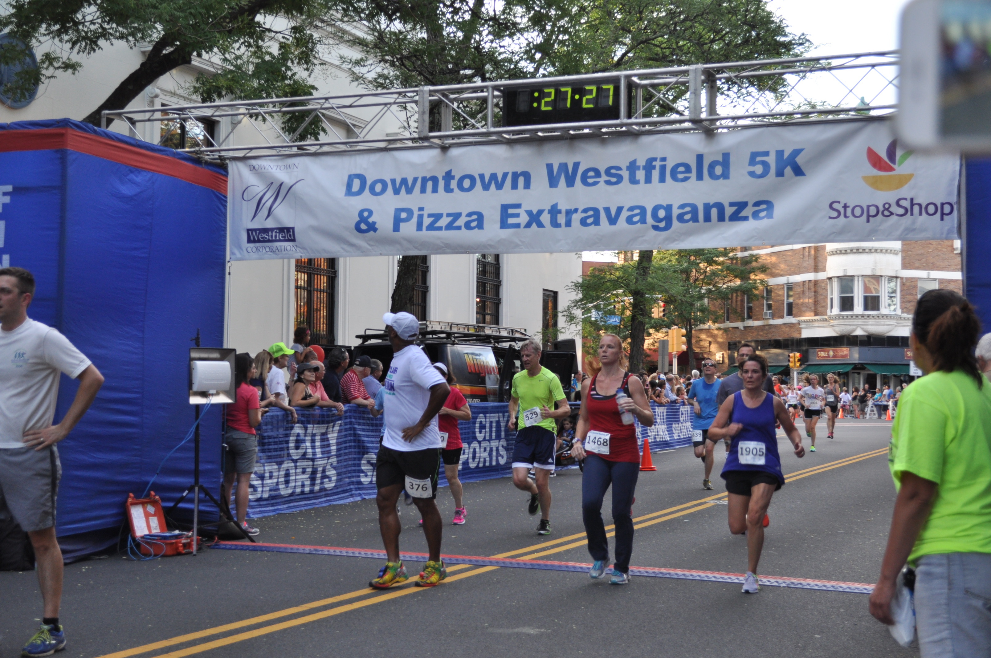 Thousands Converge in Downtown Westfield for Pizza Run Westfield NJ