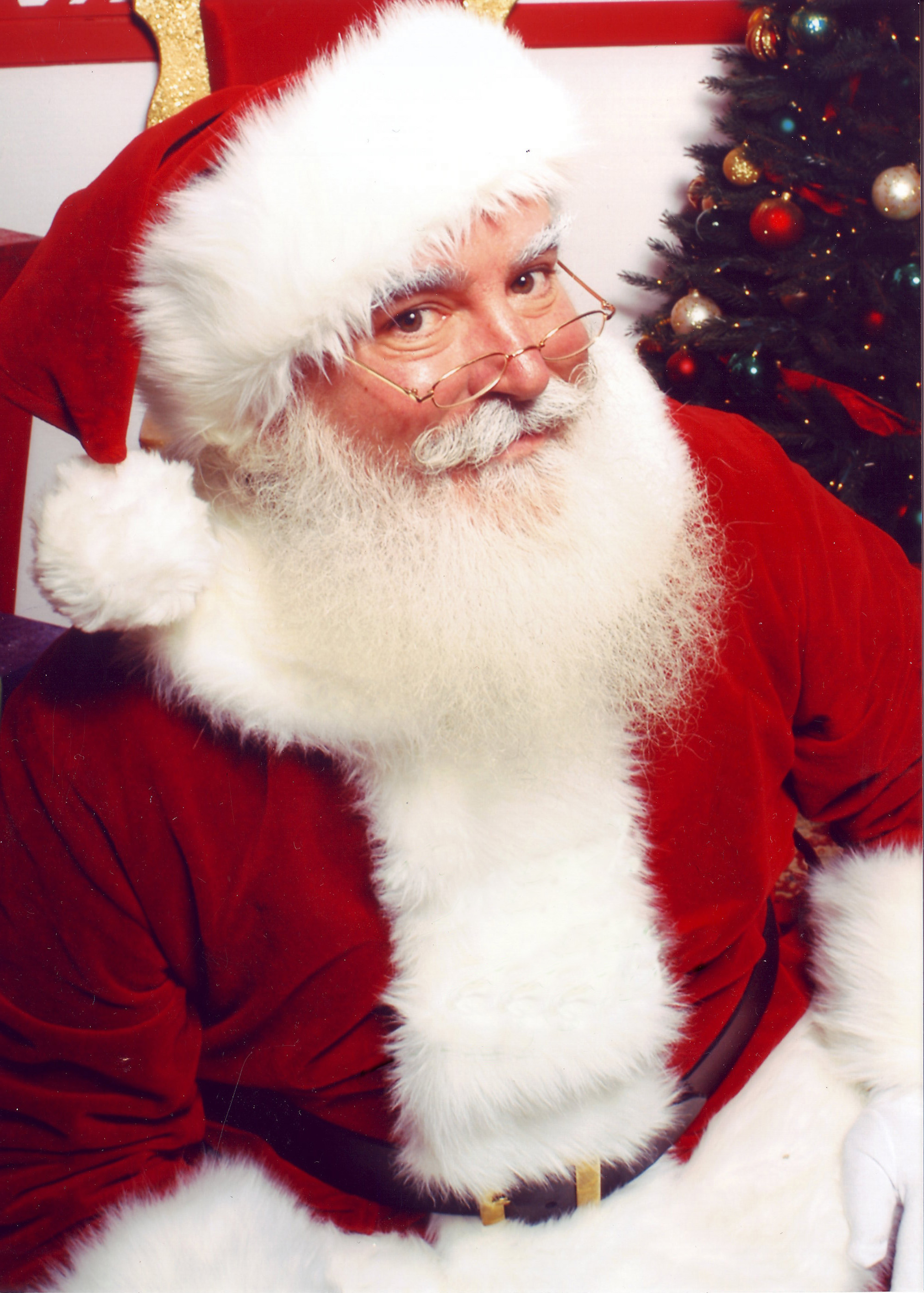 a9915912991db9e139c4_Santa_Claus.jpg