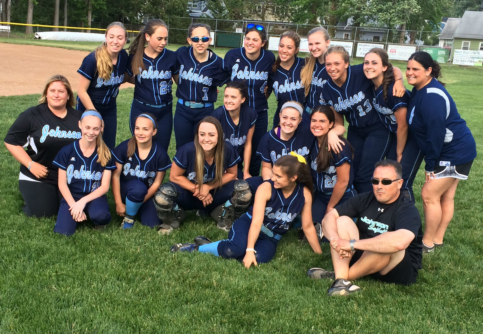 2d02b745343af5901ea8_ALJ-Bound_Brook_Softball_5-22-15_D.jpg