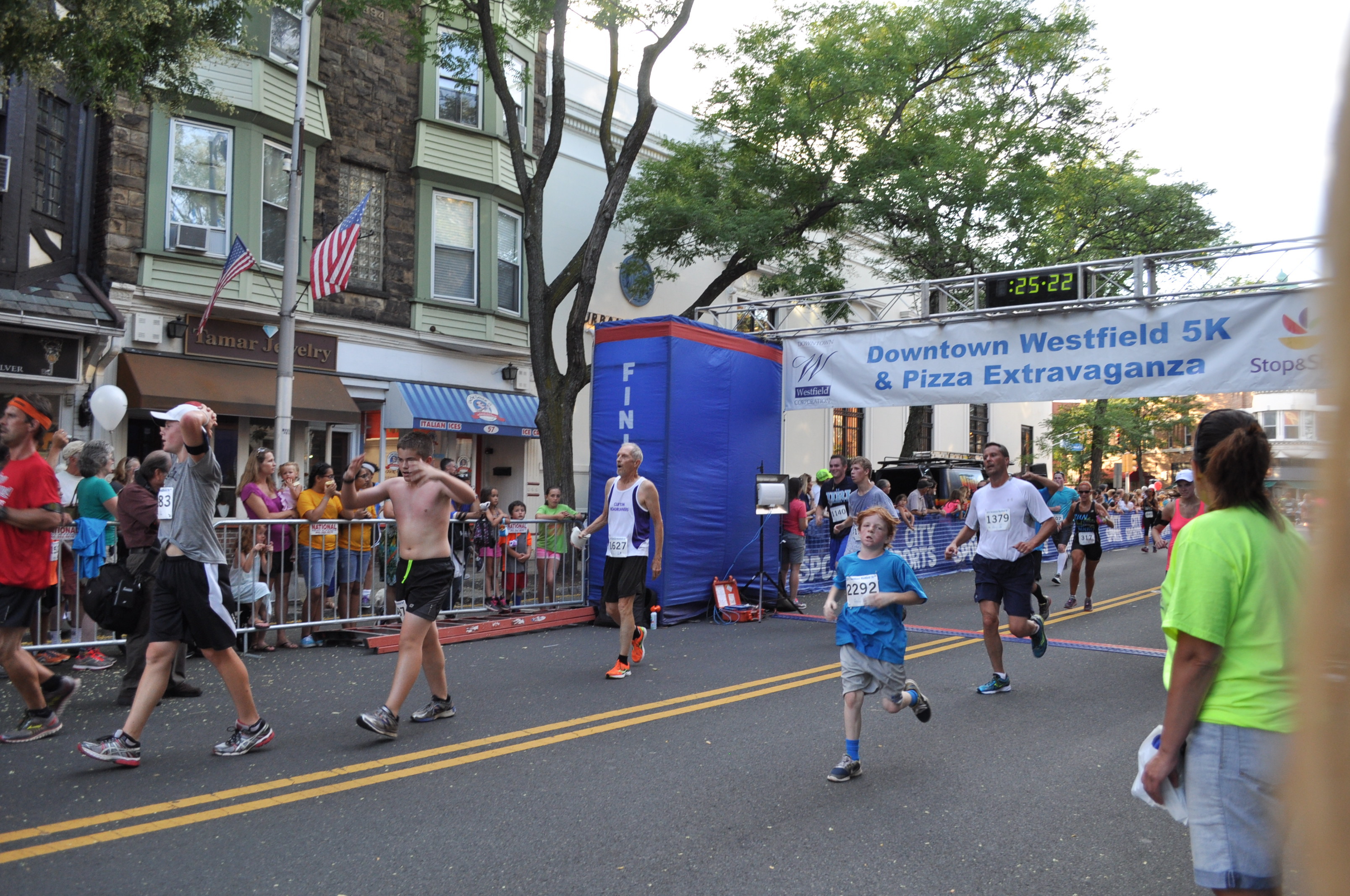 Thousands Converge in Downtown Westfield for Pizza Run Westfield NJ