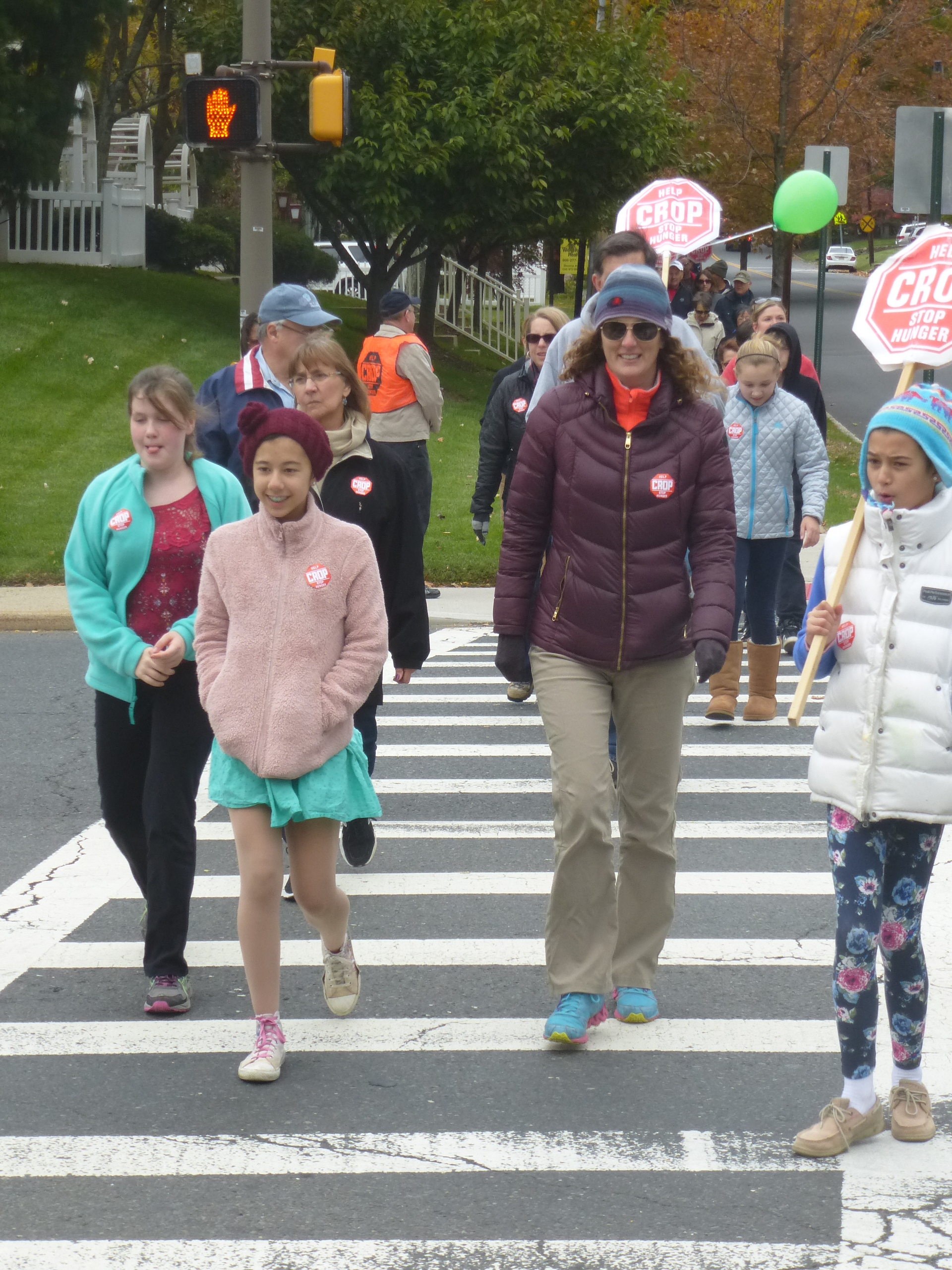 c75b4ffd780d75e62ef9_CROP_WALK_2015_Pic.jpg