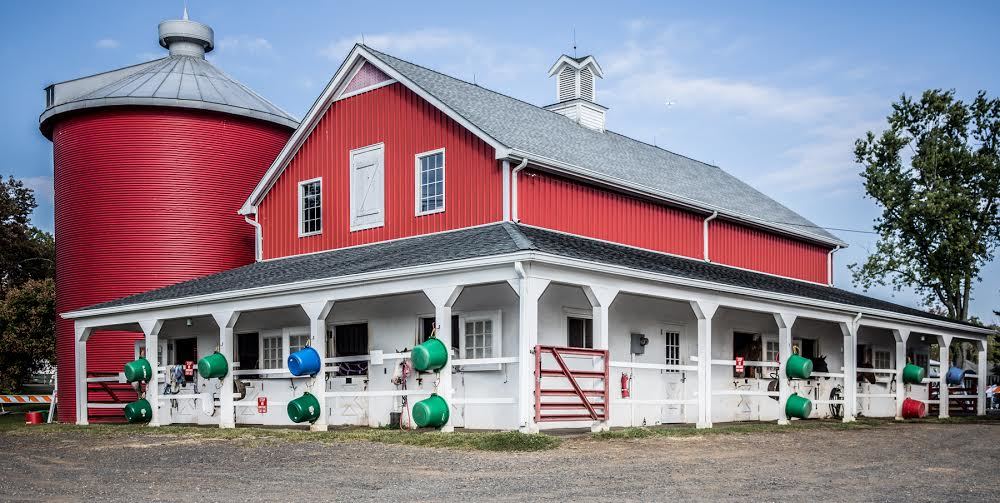 5efb26aa4caa4beedbbf_LordStirlingBarn.jpg