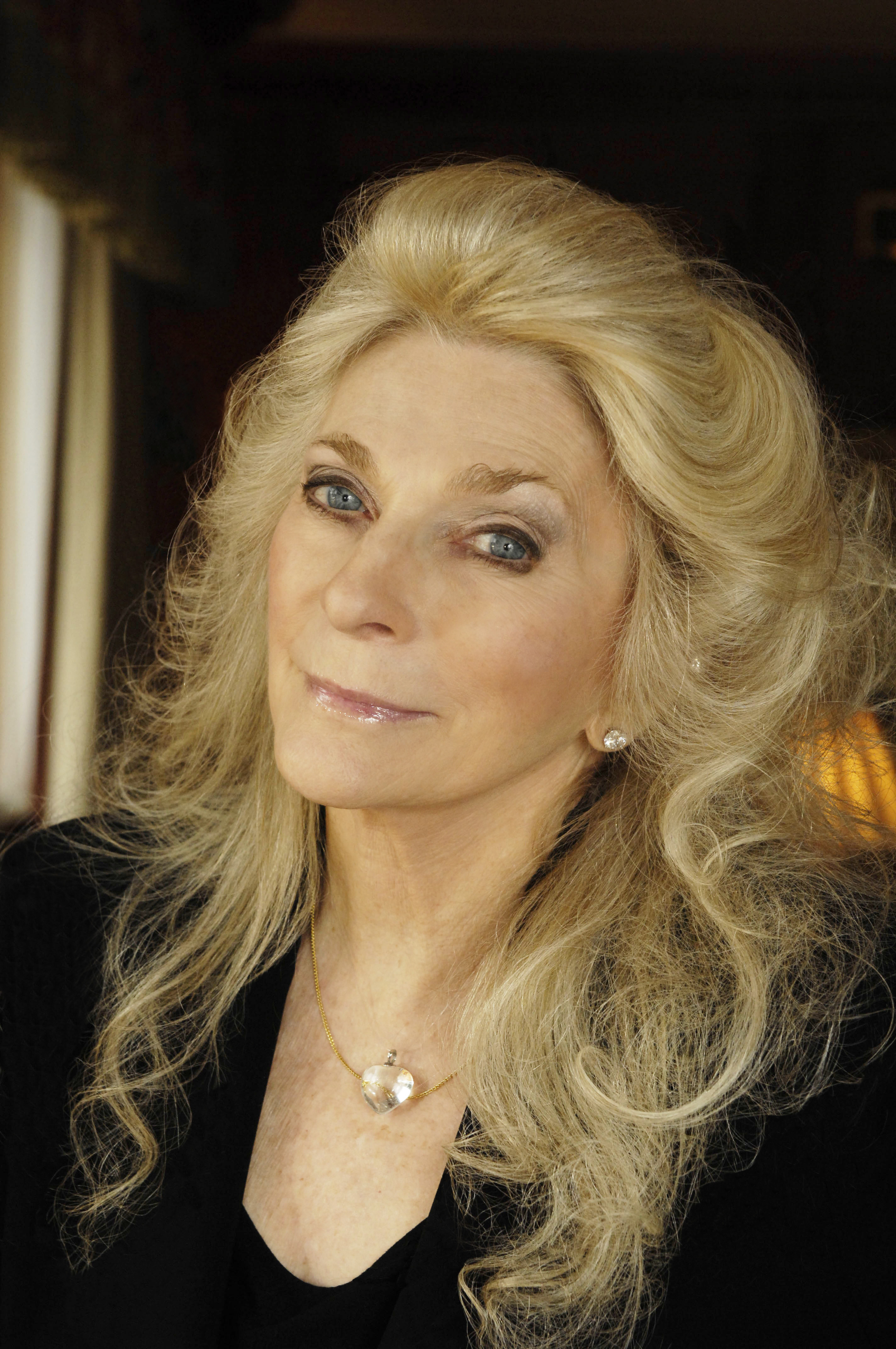 b075aae9c5f676f592d8_Judy_Collins.jpg