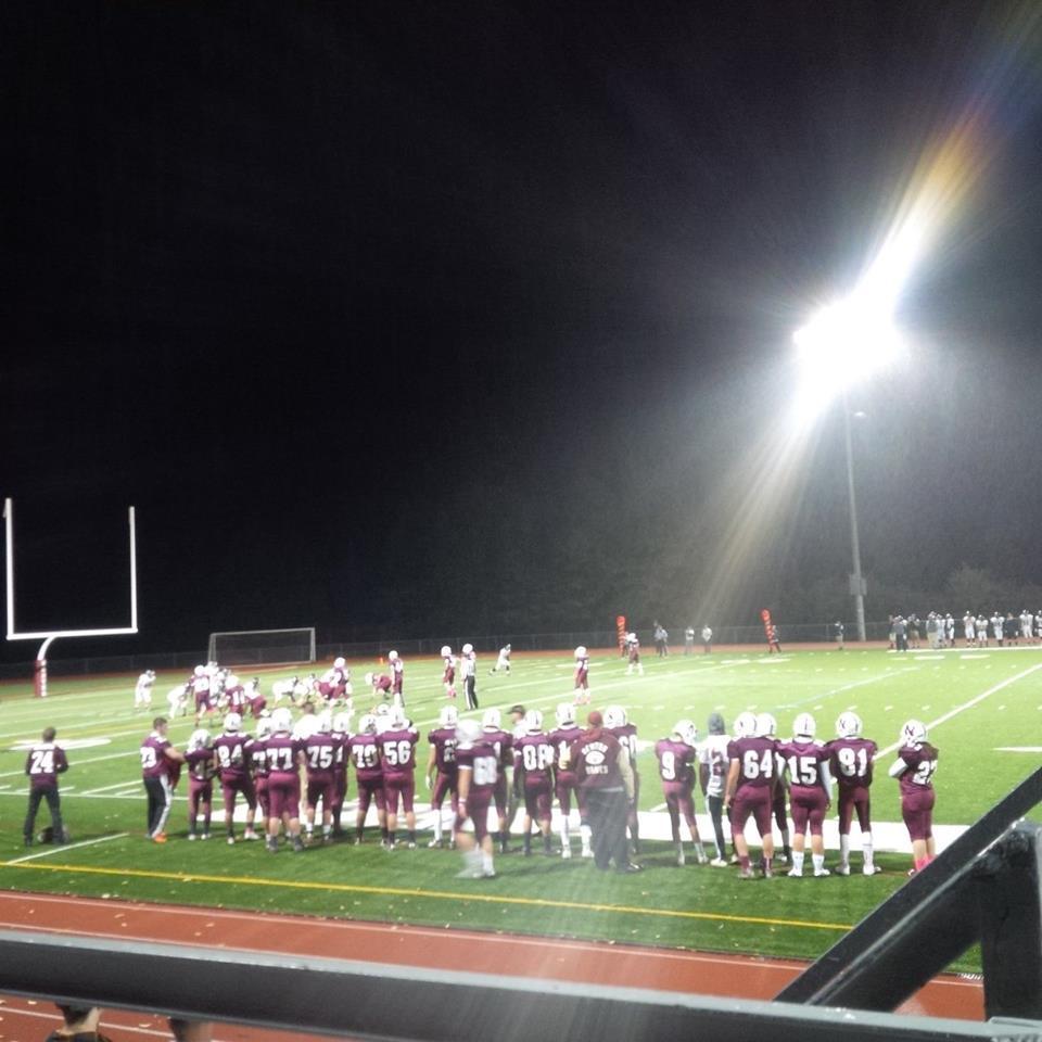 20859fa428ba3557965c_FB_huddle.jpg
