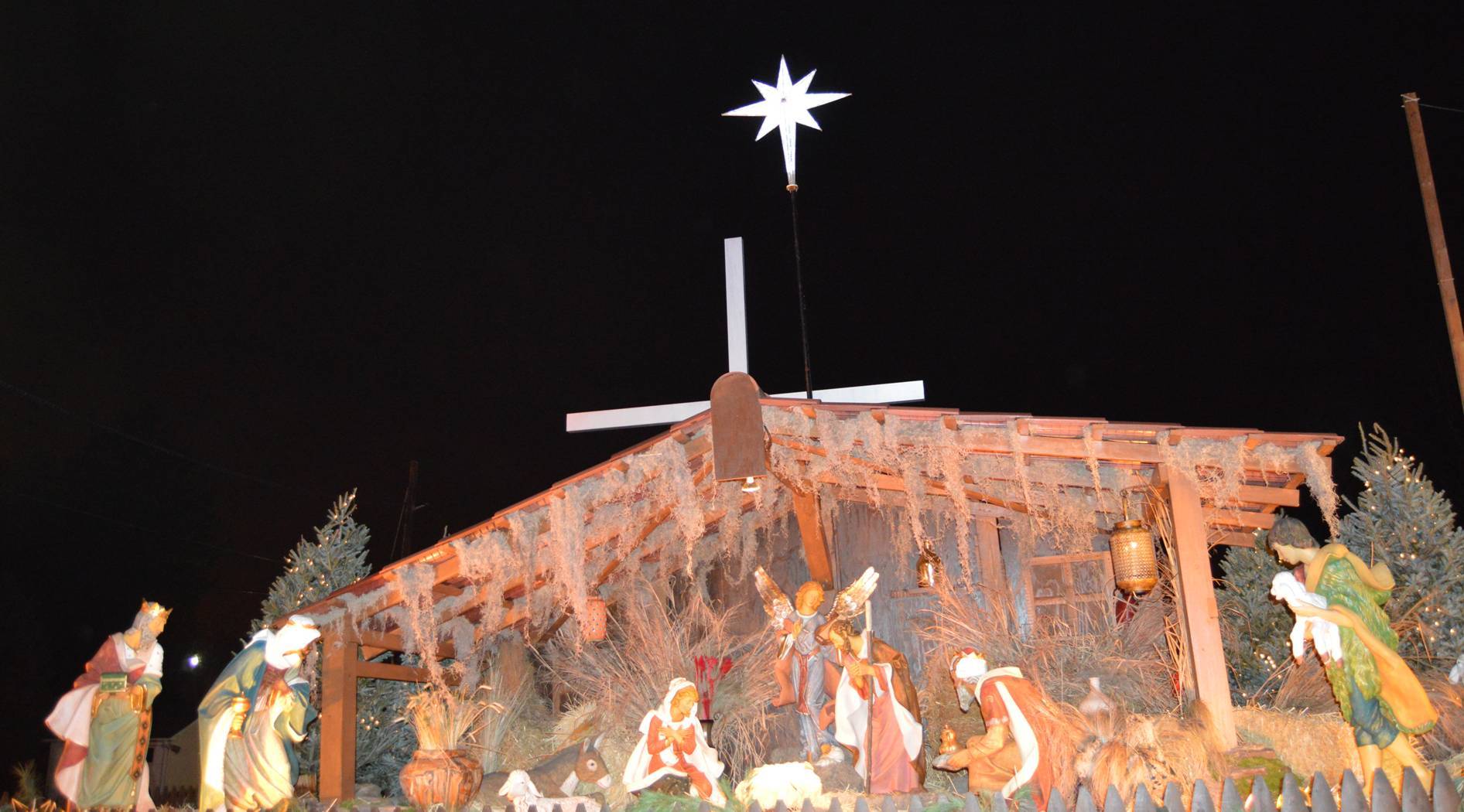 d8b1a01ed6db8702465e_St._Bart_s_Manger.jpg