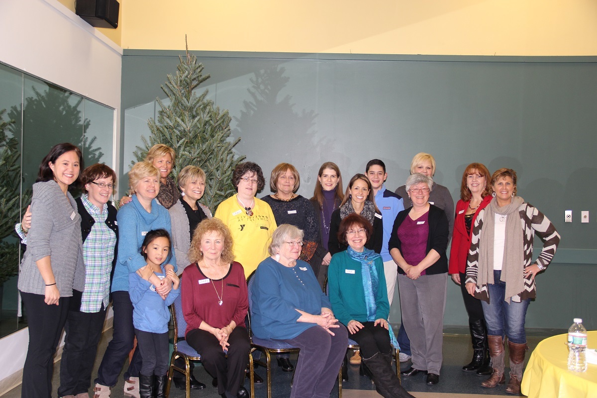 943e699ab6811dbe124c_LIVESTRONG_Graduation_December_2014_RESIZED.jpg