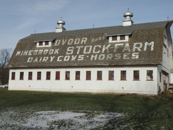 cd01744a825e0dc20263_9cc6fa71487996842bed_dvoor_farm.jpg
