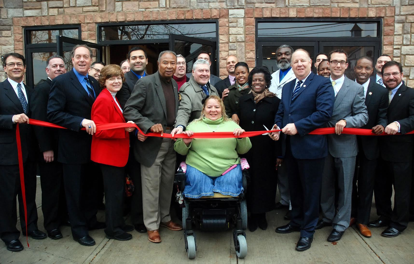 ab4746f7e9b060b2a4a4_Spring_Street_opening.jpg
