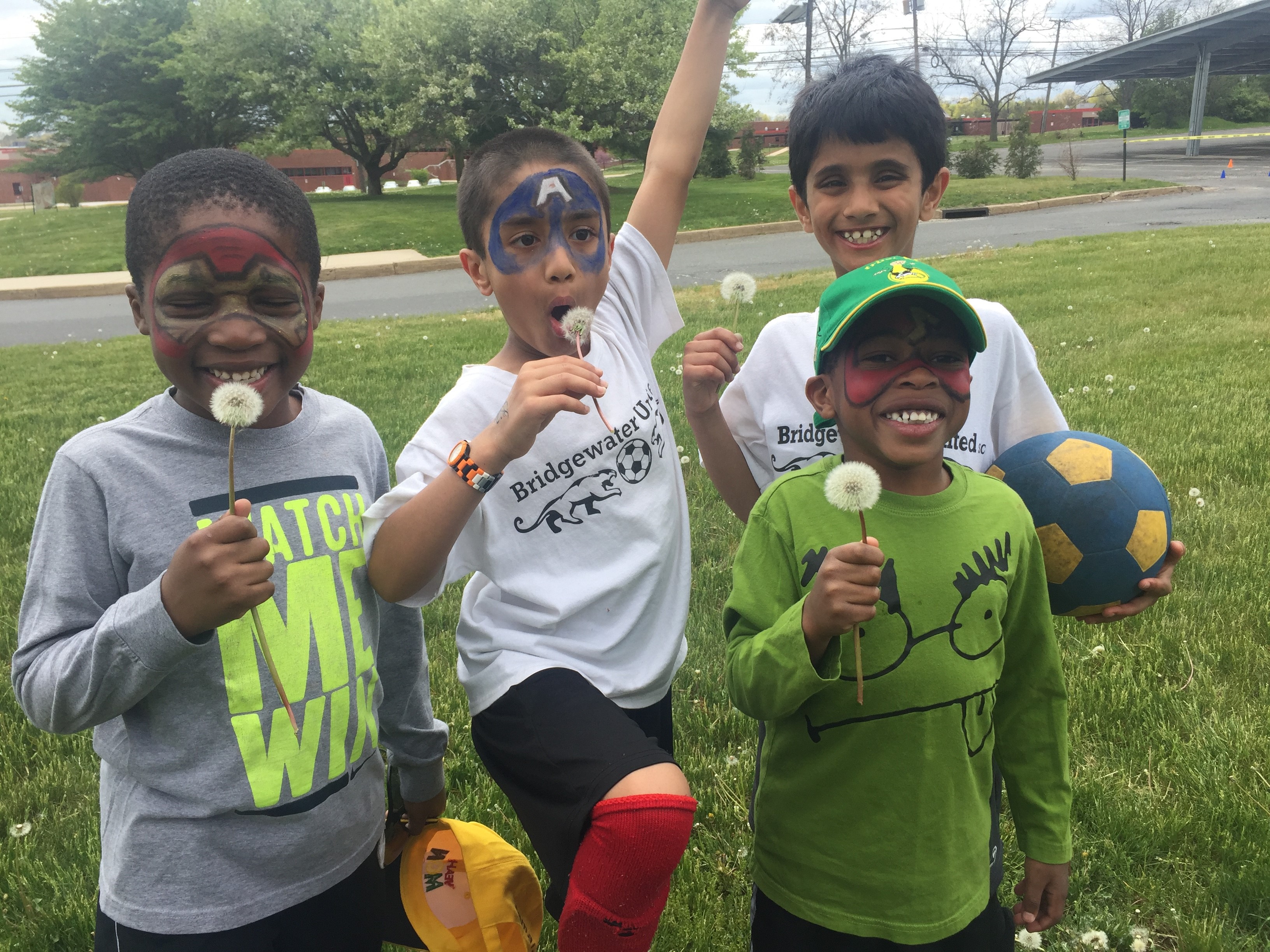 4c08b1bb45372b04ac48_hillspixhealthykids1.jpg