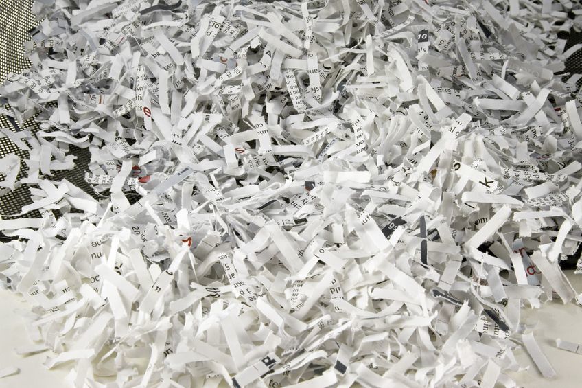 5b2c15fa207732fd6a39_500ecf14a23413692a37_3ad907d42f805f515fcd_shredding_event.jpg