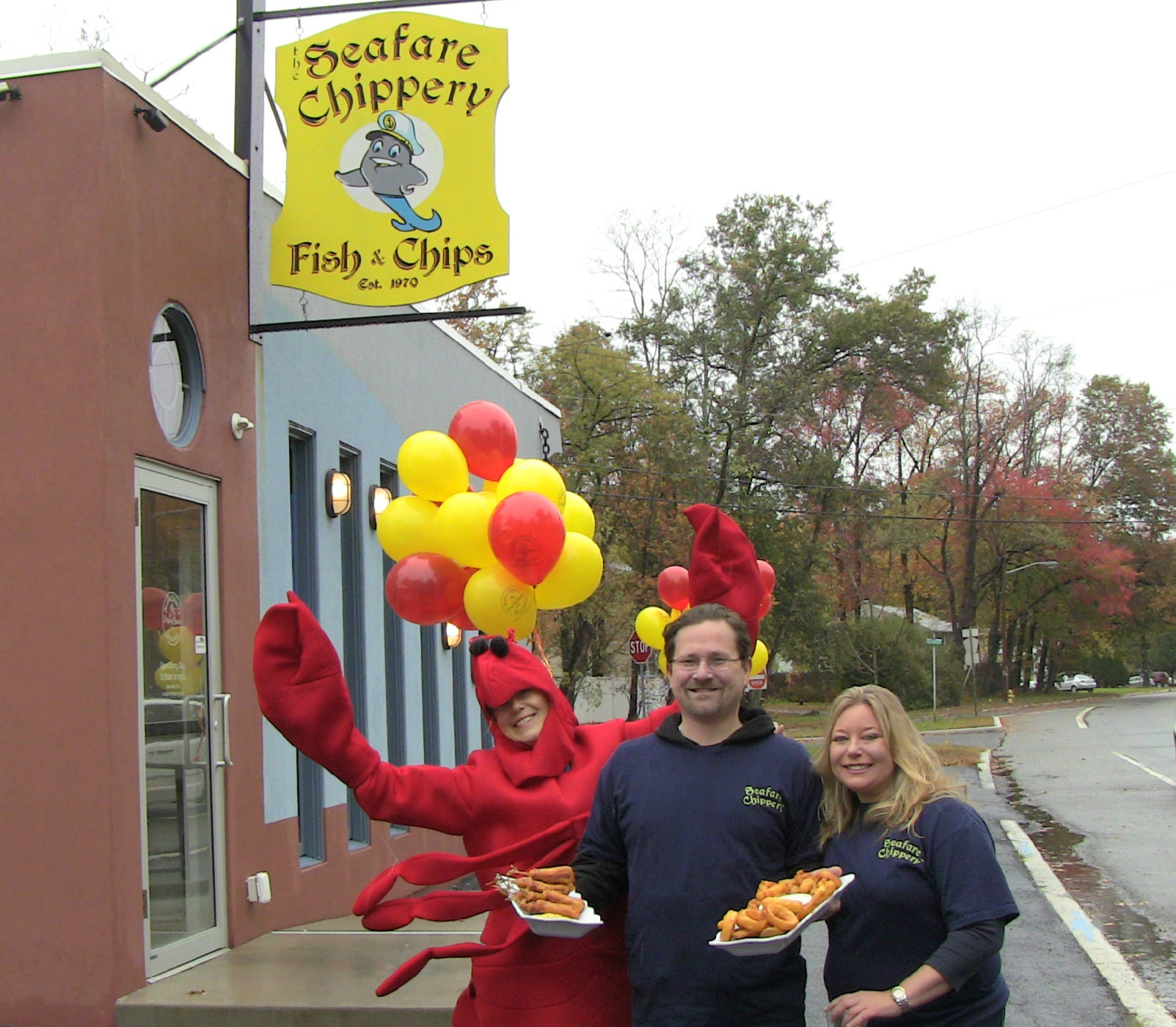 9498aae8c23fab98c9b6_Lobster-Brian-Deanna.jpg