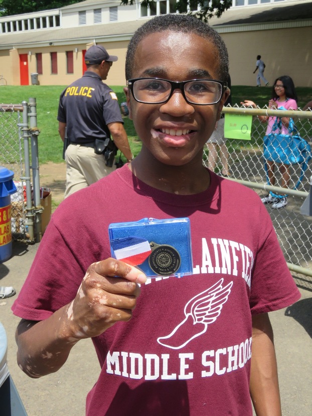 260f56009c05d1b70d15_2015-2016_track_meet_medal_winner.jpg