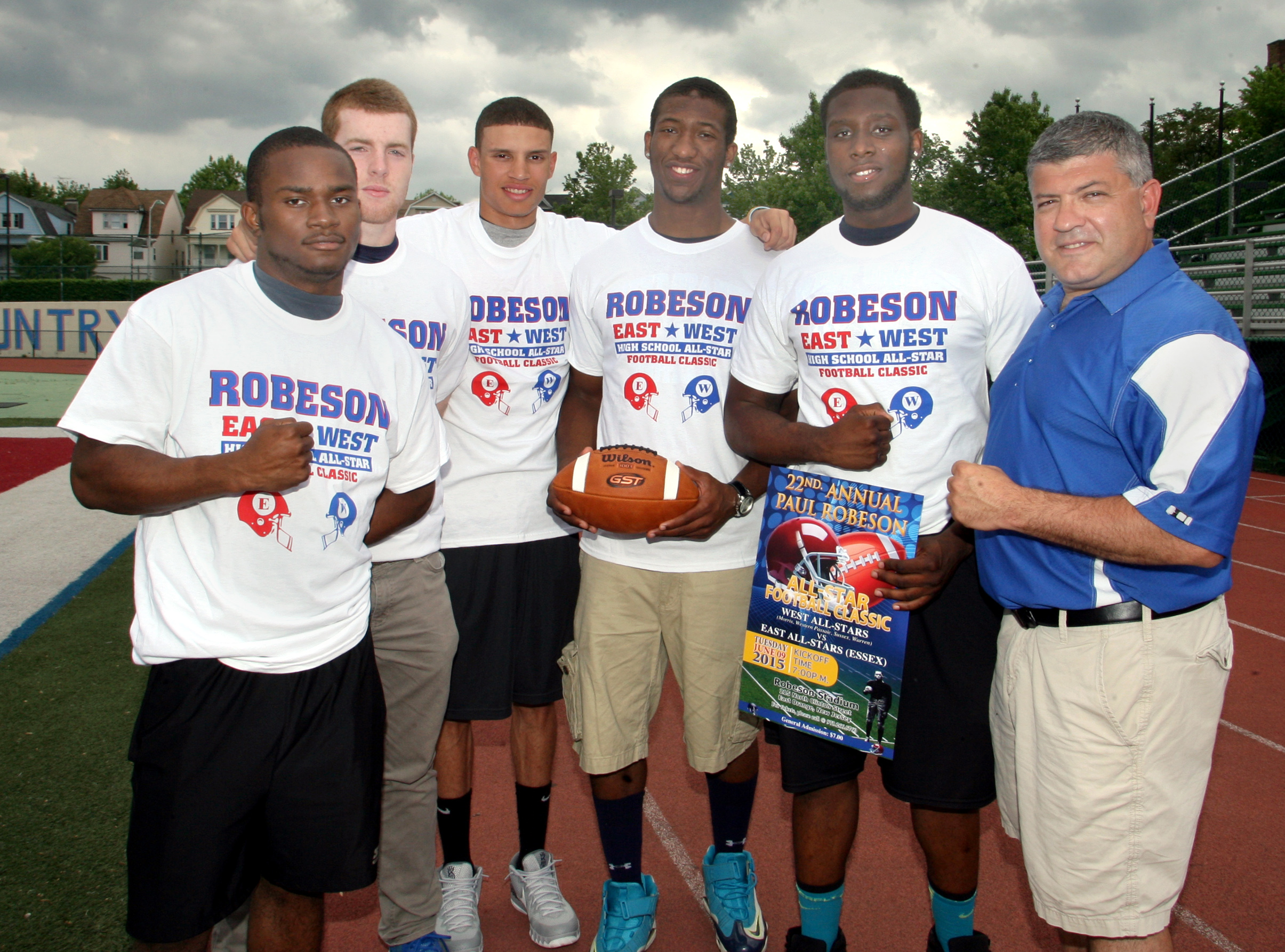 7a57c89a6c870e397f8d_a-WOrange_Robeson_2015_045.jpg