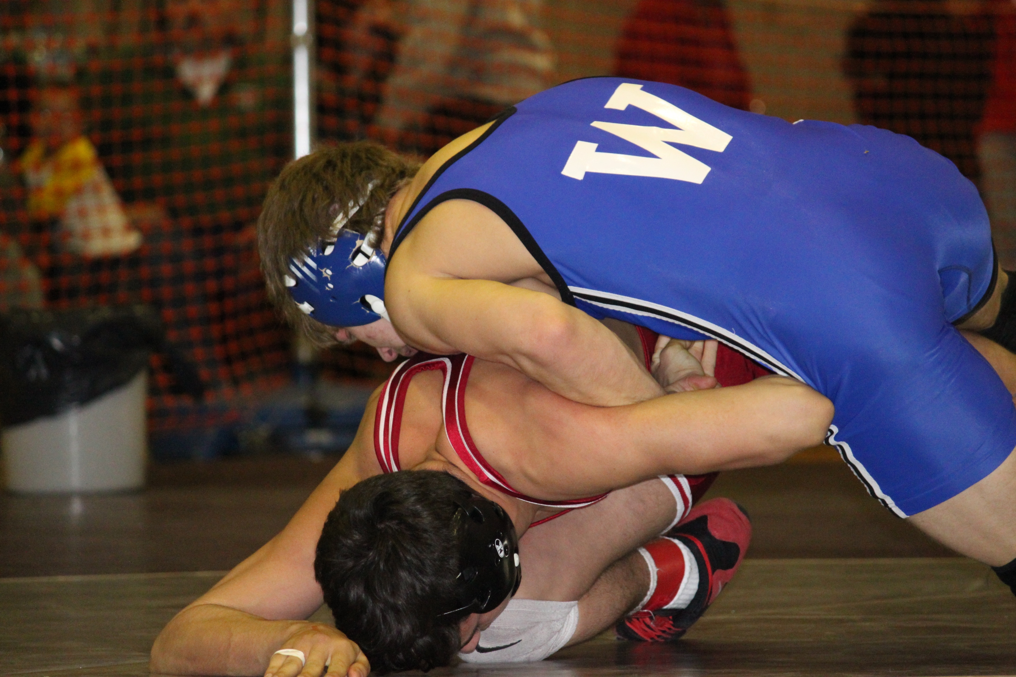 87dd07c801f33f651880_wrestling.jpg