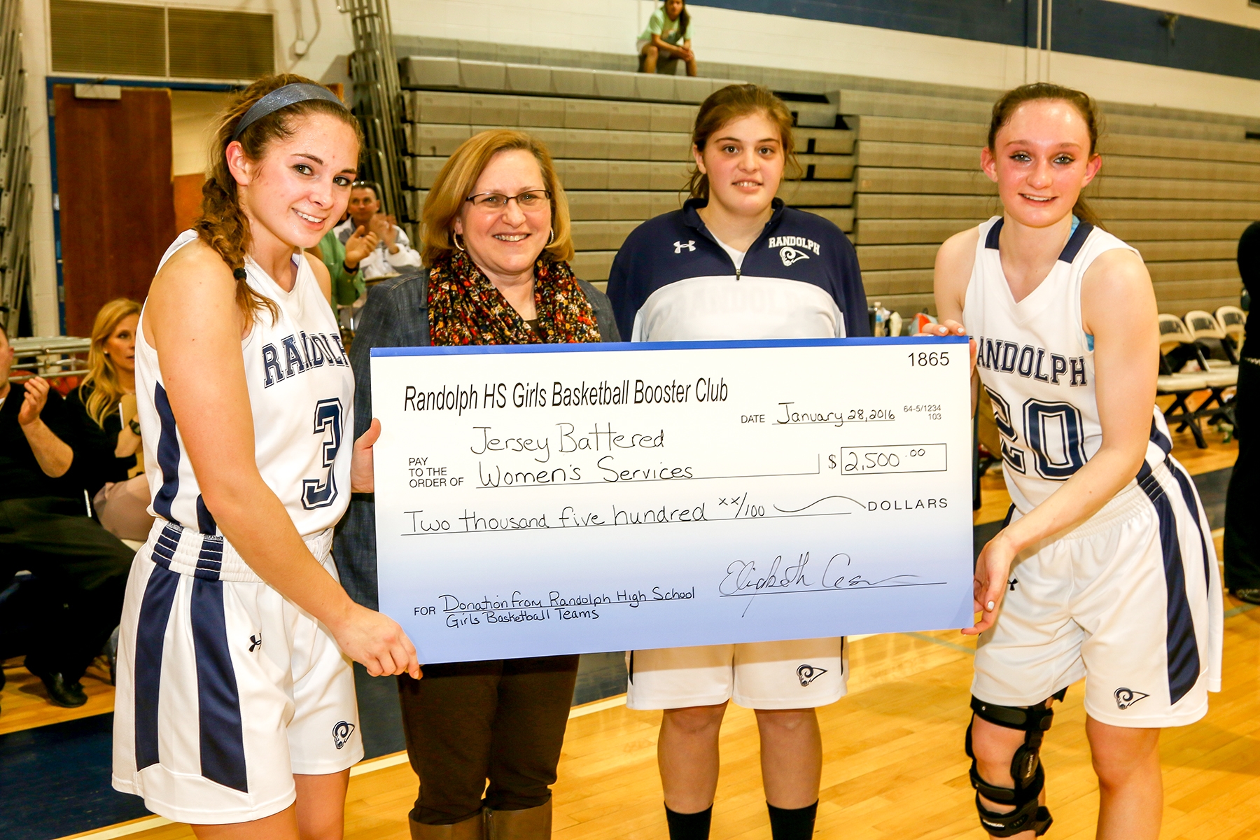 413d29f938765dd904c3_TOMNEELYPHOTO-8360X4r__1_.jpg
