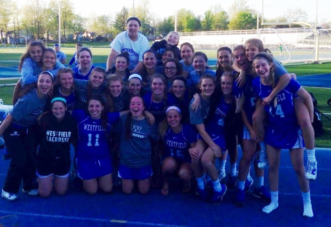 fed95a4896c3edd560e6_lacrosse.jpg