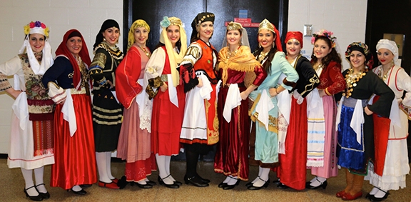 7ad6b378304b003b549a_brides.jpg