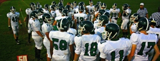 d6cd54dba3f7cc48aafb_Footballhuddle.jpg