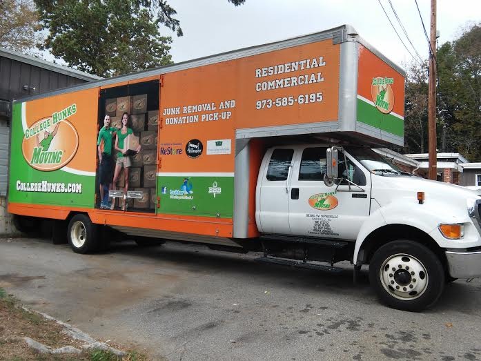 aafe7c896e2d7b86ba30_college_hunks_truck_benno.jpg