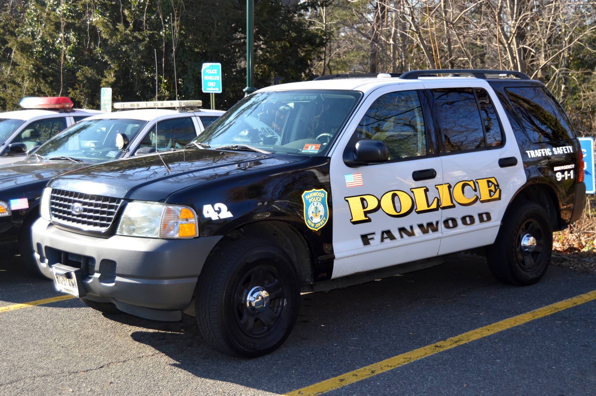 156190480339f5b87960_Fanwood_Police_car.jpg