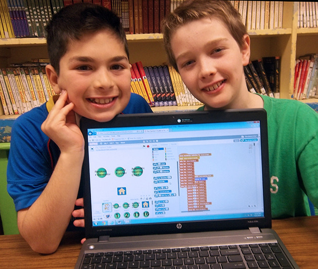 88c5cb9c17843b0e8c28_Alex-Owen_Invent_It_Winners.jpg