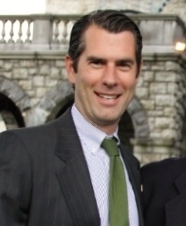 275e74fcd8d8f680686b_8a2114d7e5b7f60a7a22_del_headshot_crop_.jpg