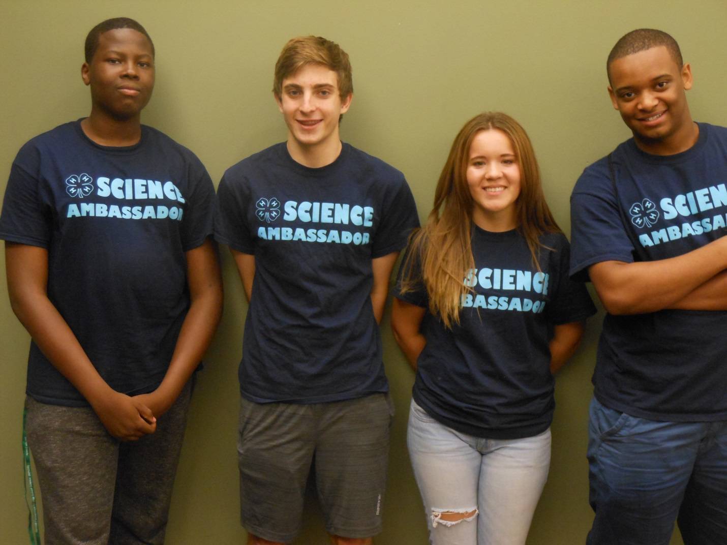 d2e0f946b23c7ac89b92_Science_Ambassadors_2016.jpg