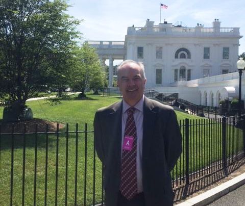 2352b82a2389de1359f9_485f494915590bb406ab_sompixrvccWhite_House.jpg