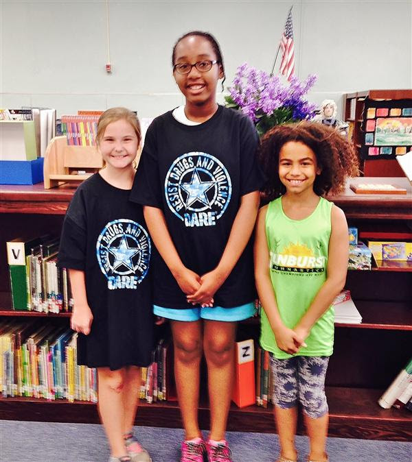 a38d39e3c77ba50bf4d8_Winner_Madison_Gough_and_runner-ups_Breylen_Tyson_and_Amelie_Bryant.jpg