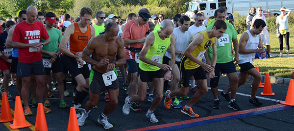 df936d69fea92da02be9_Distance_Run_2014_-_2.jpg