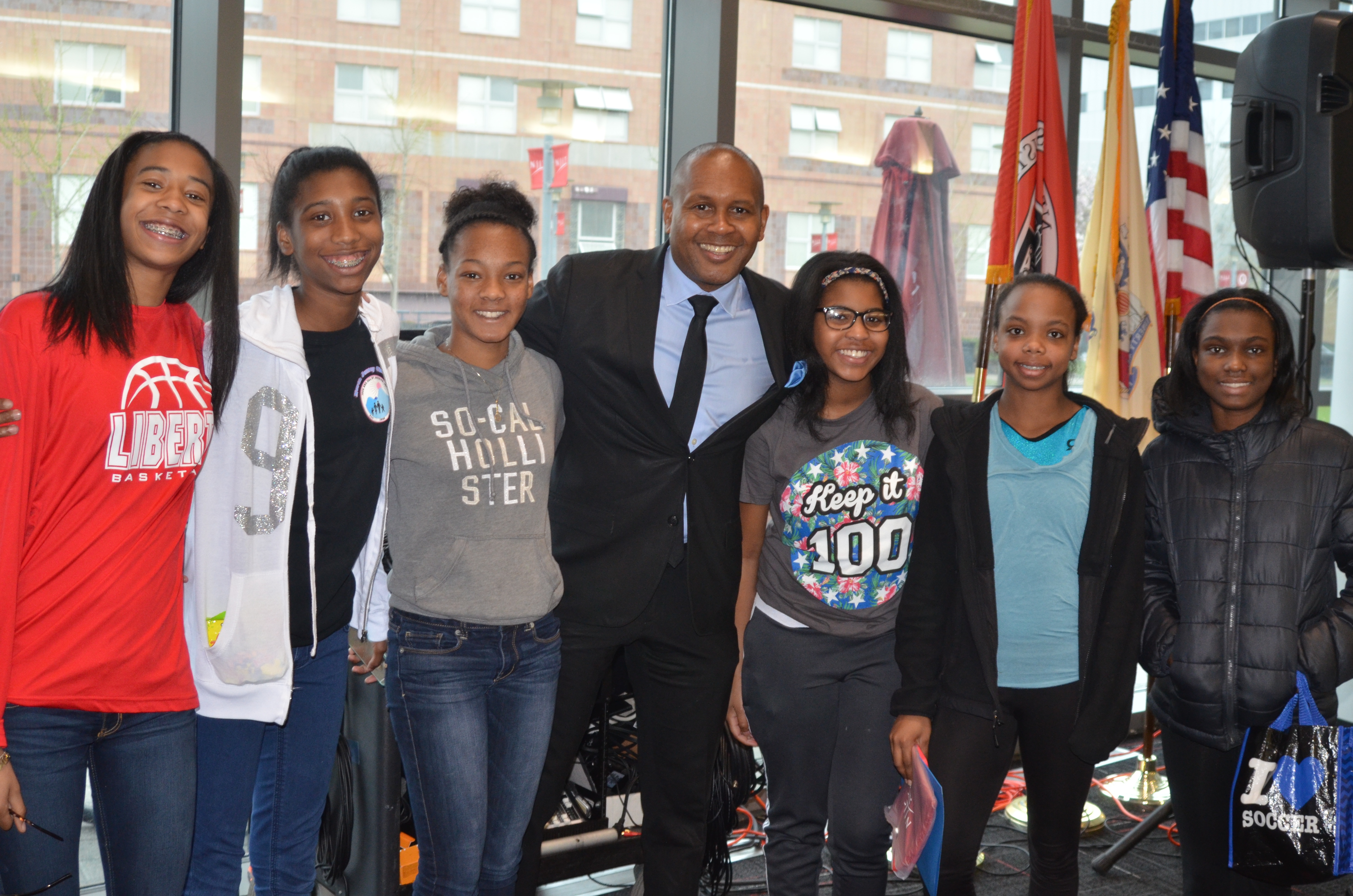 7cf100e927c8331e2b17_Kevin_Powell_and_North_Jersey_chapter_Junior_Teens.jpg