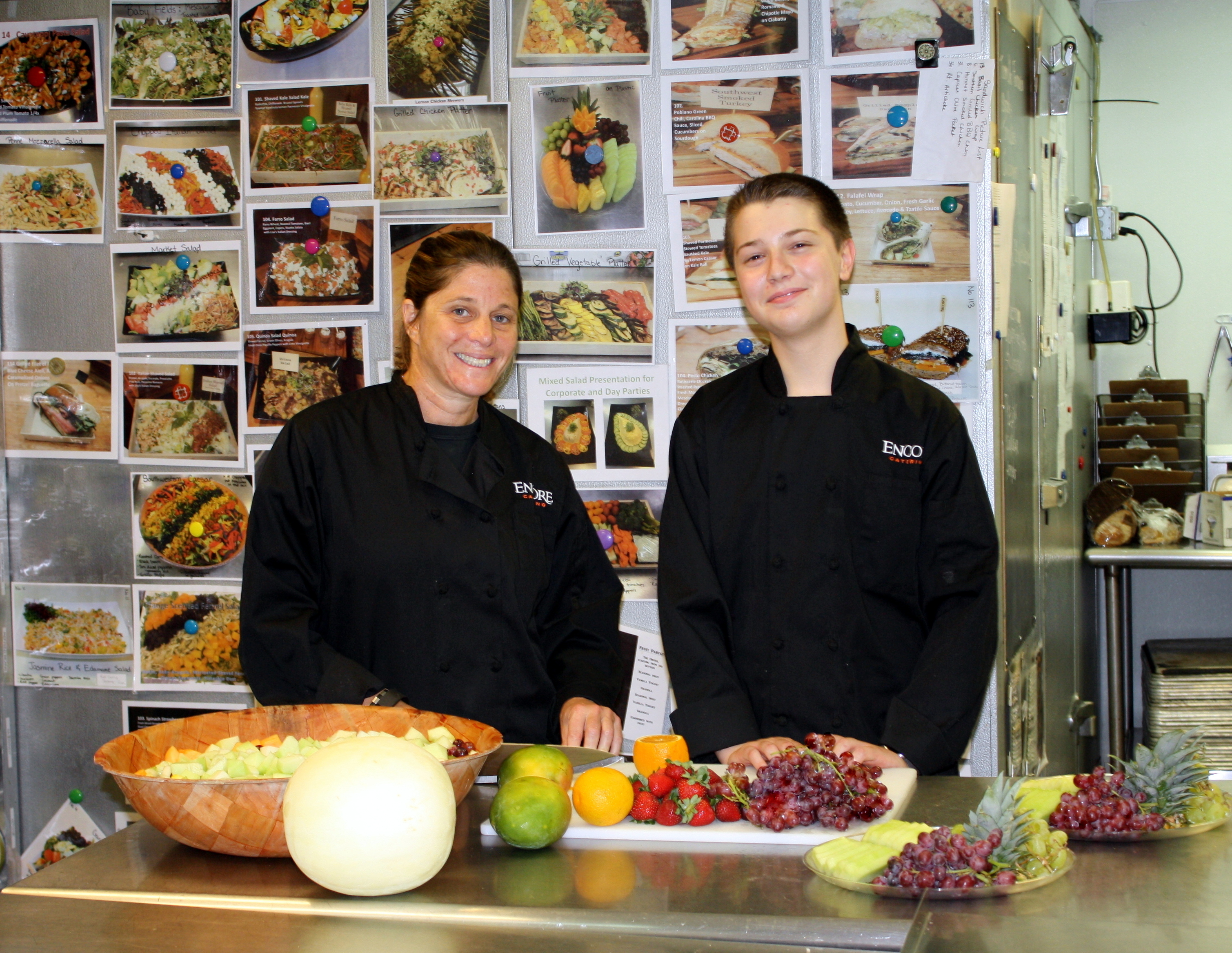 3e49e99713dbb6ca1e6a_Lisa_Epstein__Chef-Owner_with_Intern_-_Encore_Catering.jpg