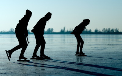 db8ed55e19d088d0564d_ice_skating.jpg