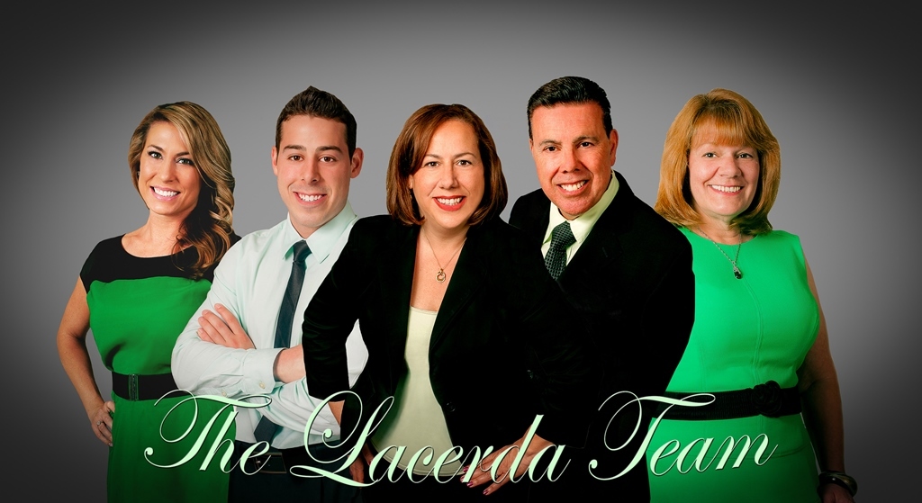 4f00c7bcf151cb4985ed_Lacerda-Group-Grey2-reduced2.jpg