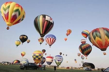 a4c49ddebcaff2610559_sompixhotairballons.jpg