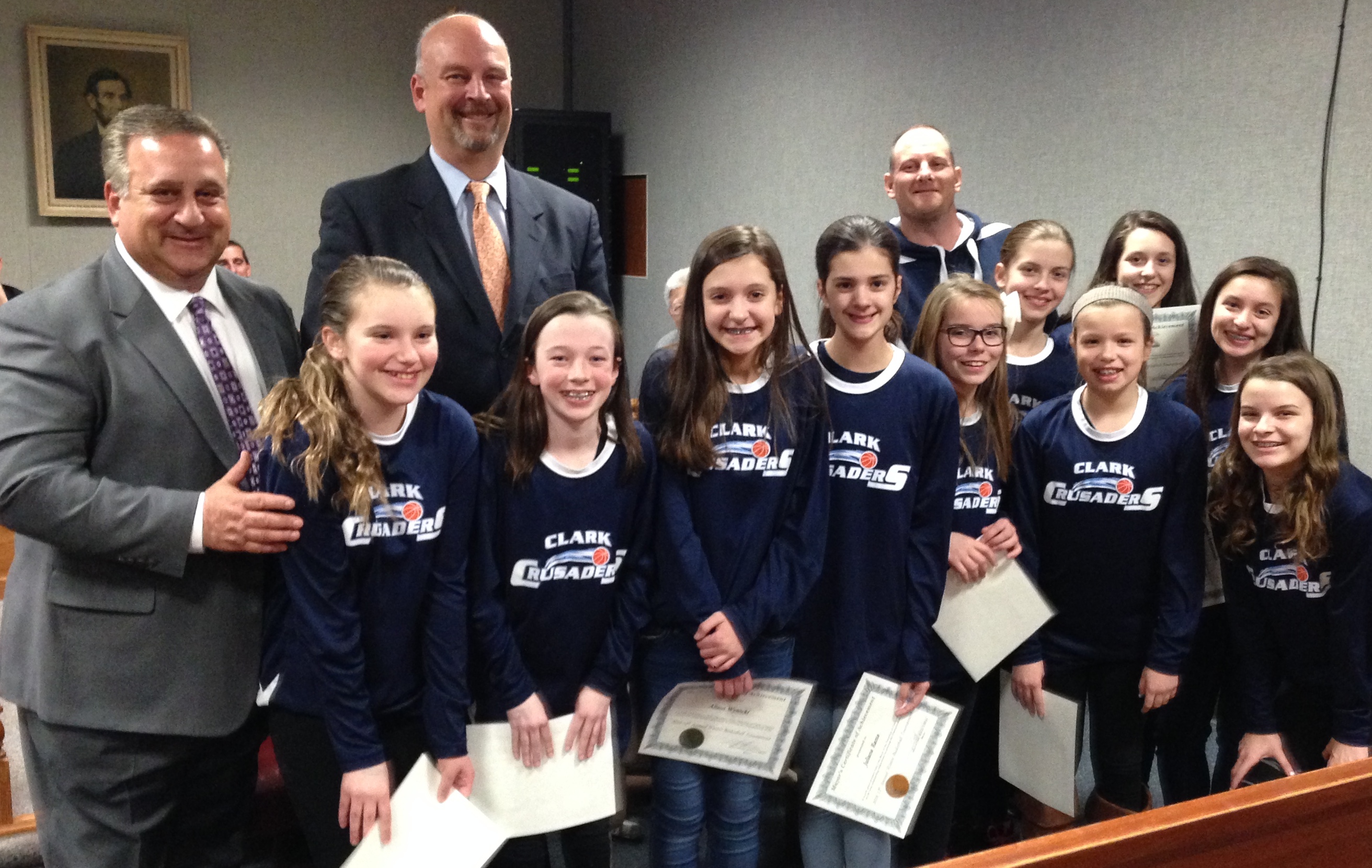 b751e631d7135dda7d23_travel_bball_council_girls.jpg