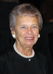 95923bef6f66301d320d_jacquilevine.jpg