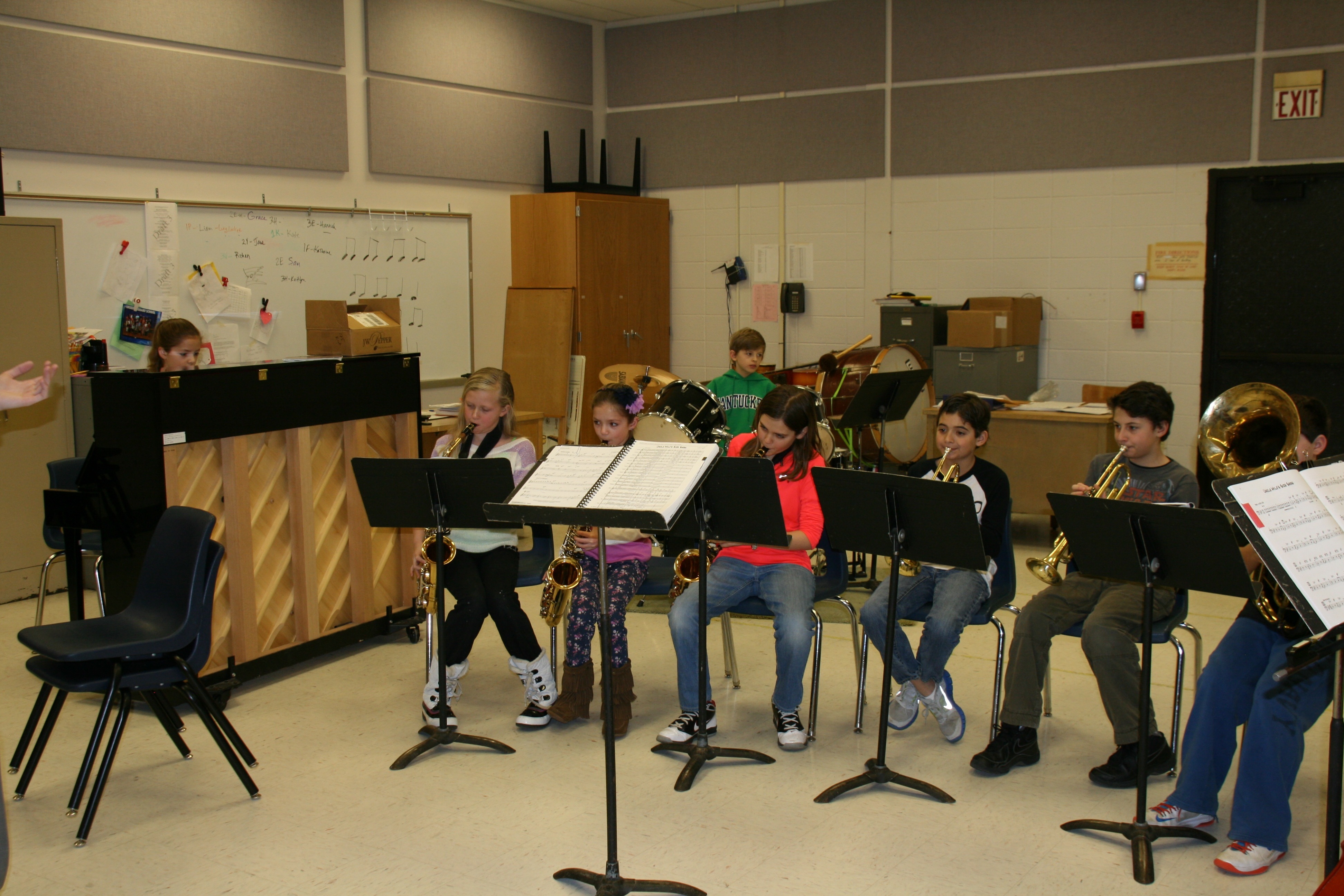 7a763f413a8036a00c09_jazz_club2.jpg