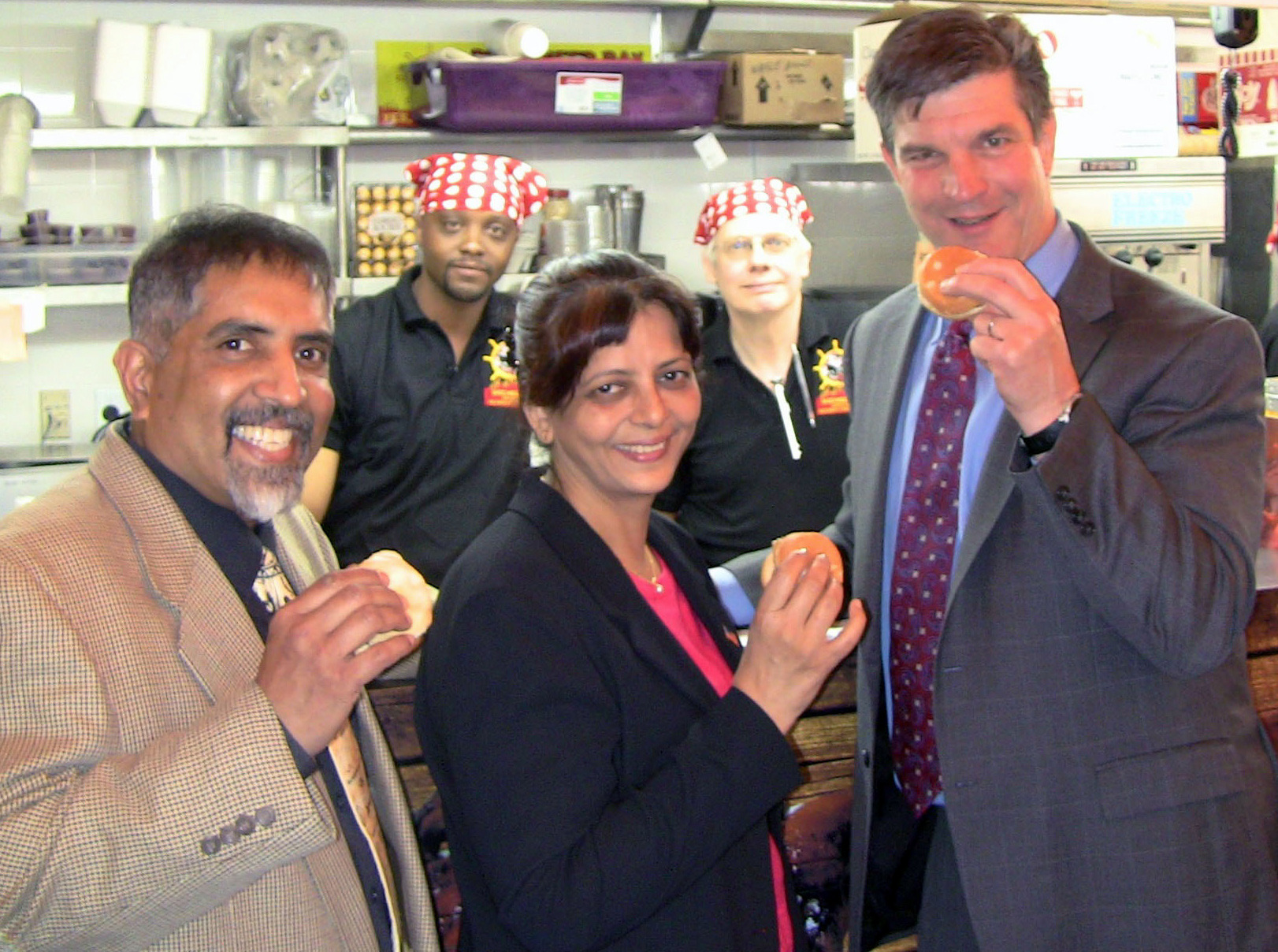 9d9d73f0f5f087c99a58_Northfield_Banker_and_Buccaneer_Bay_owner_and_wife_4-24-14.jpg