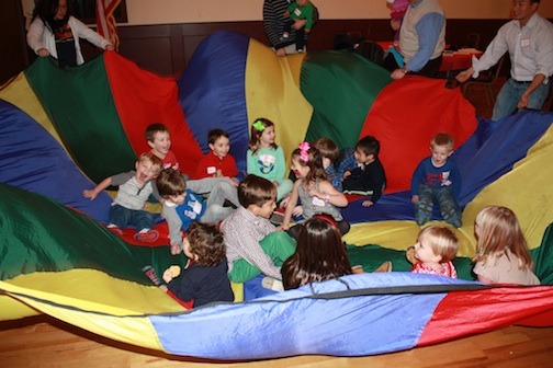 2518fd7652dfc1e5e4e8_holidayfun.jpg