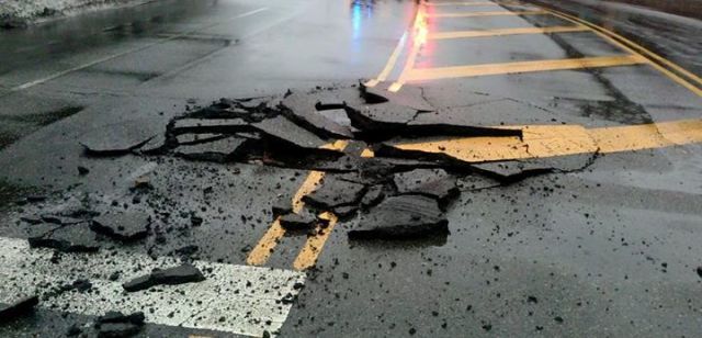 b256c5f0df413495346d_manhole.jpg