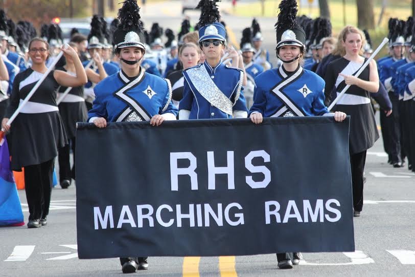 6c049f28d096a095042c_marchingband4.jpg