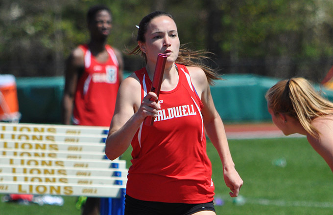 ba0d232476ca6af42921_thaler_relay2c.jpg