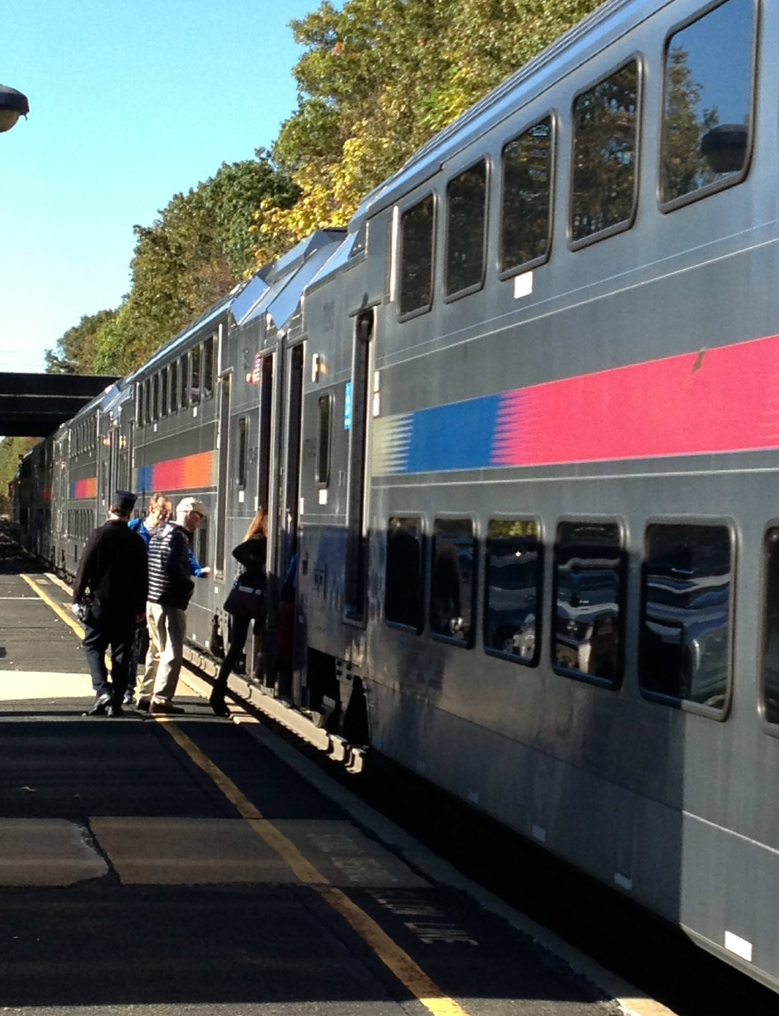 812693d6aace7bc9a09a_12635a11a22886fec0d1_1016am_Direct_Train_from_Fanwood_to_NYC_10-27-14.jpg