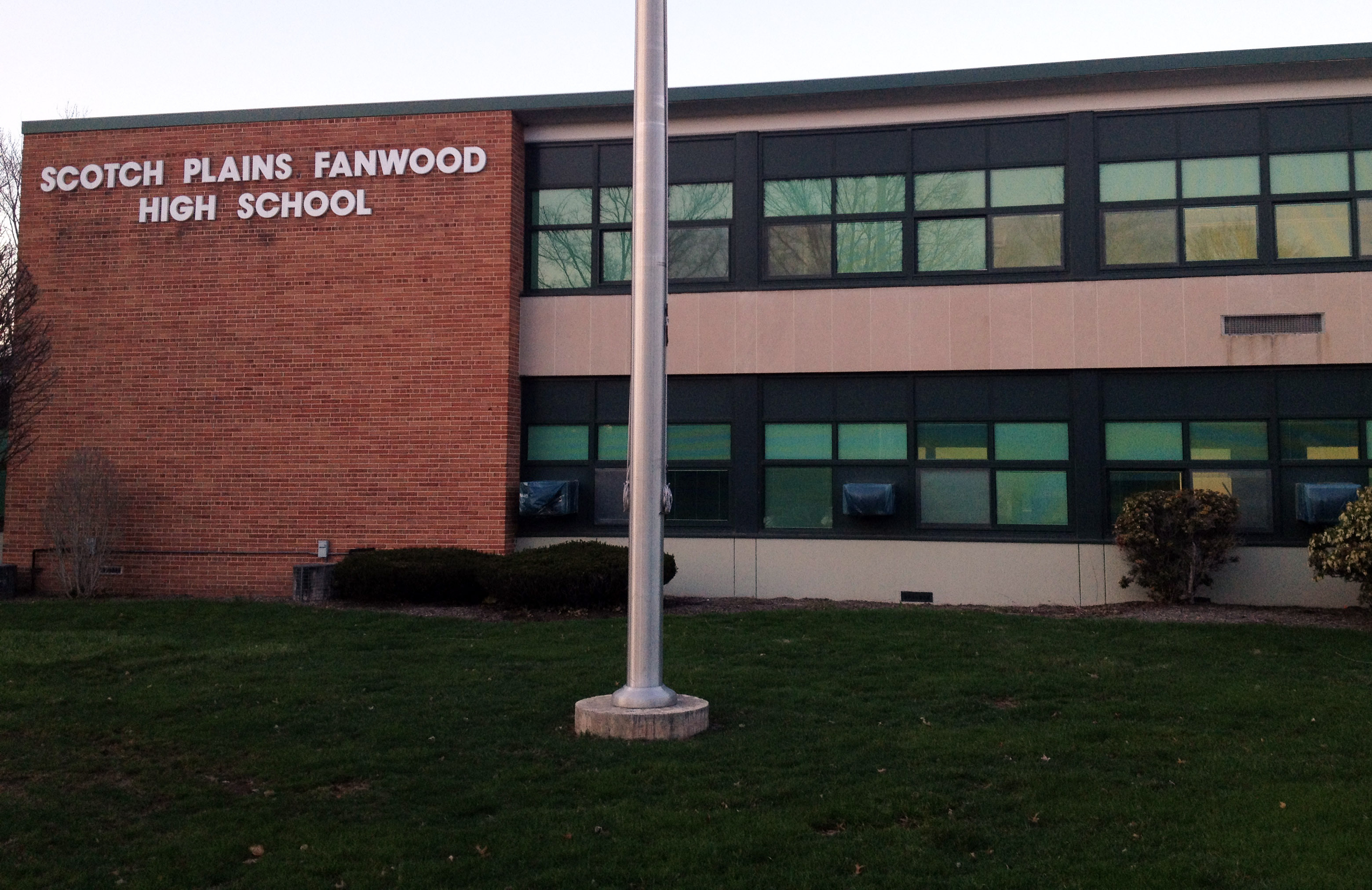 3de365d7c0fa7e4a6cd1_SPF_High_School.jpg