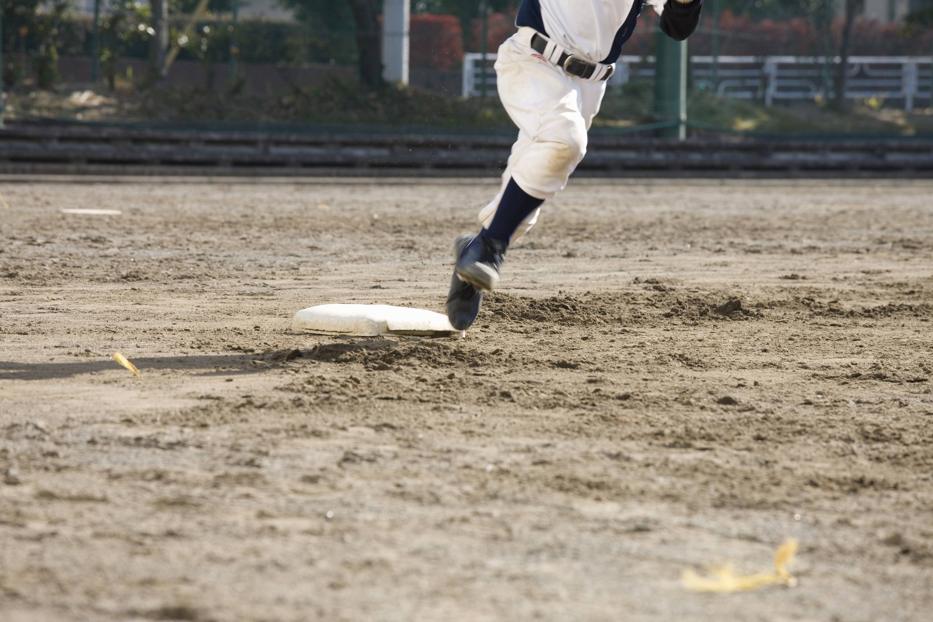 b54fcc5805824104bfc4_Baseball.jpg