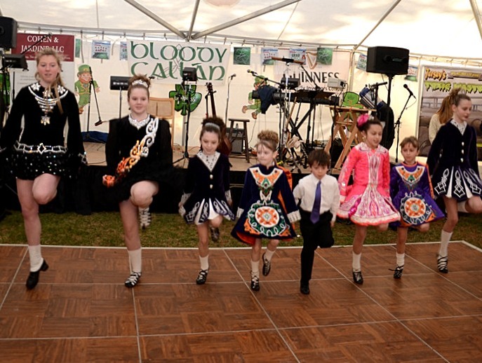 d5b5c90fea1e6667fd7f_Marie_Moore_Irish_Dancers.jpg