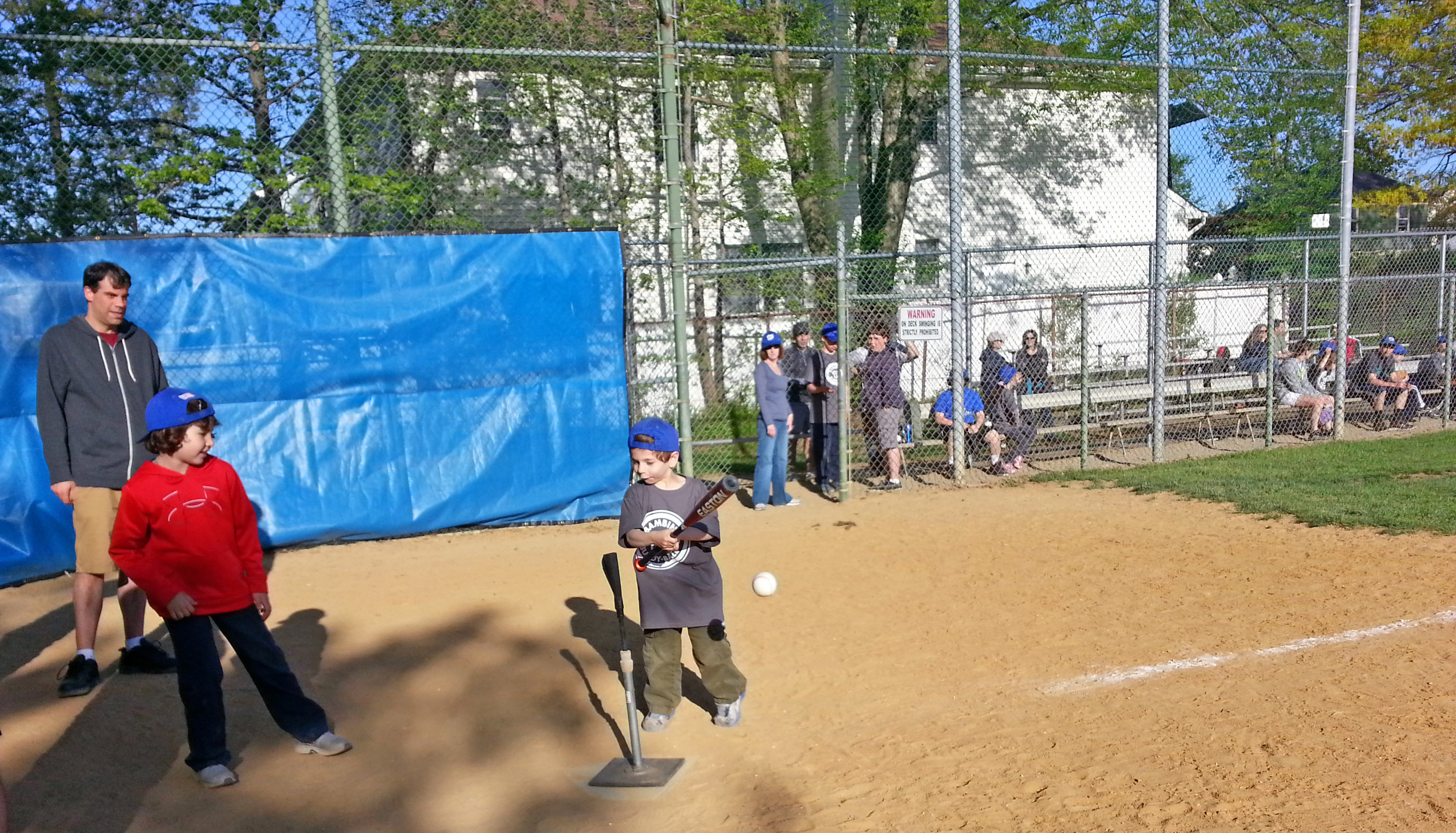 d4c95c5773fa51dcb919_E_at_bat.jpg