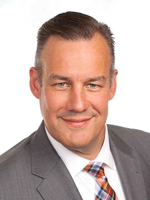 331de3303070085c5e3b_Jeff_Bogert_1_BUS_CARD_.jpg